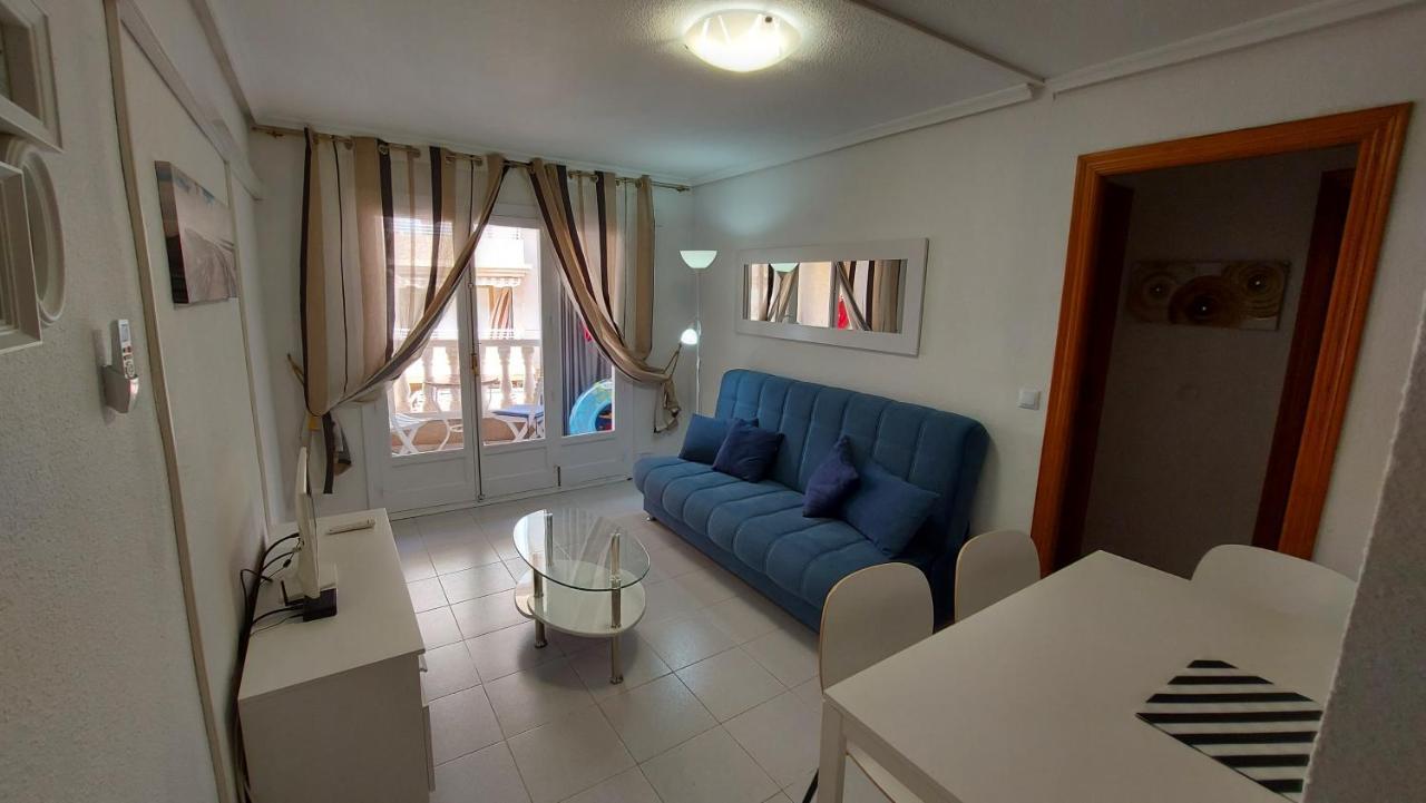 Spacious Apartment Torrevieja Kültér fotó